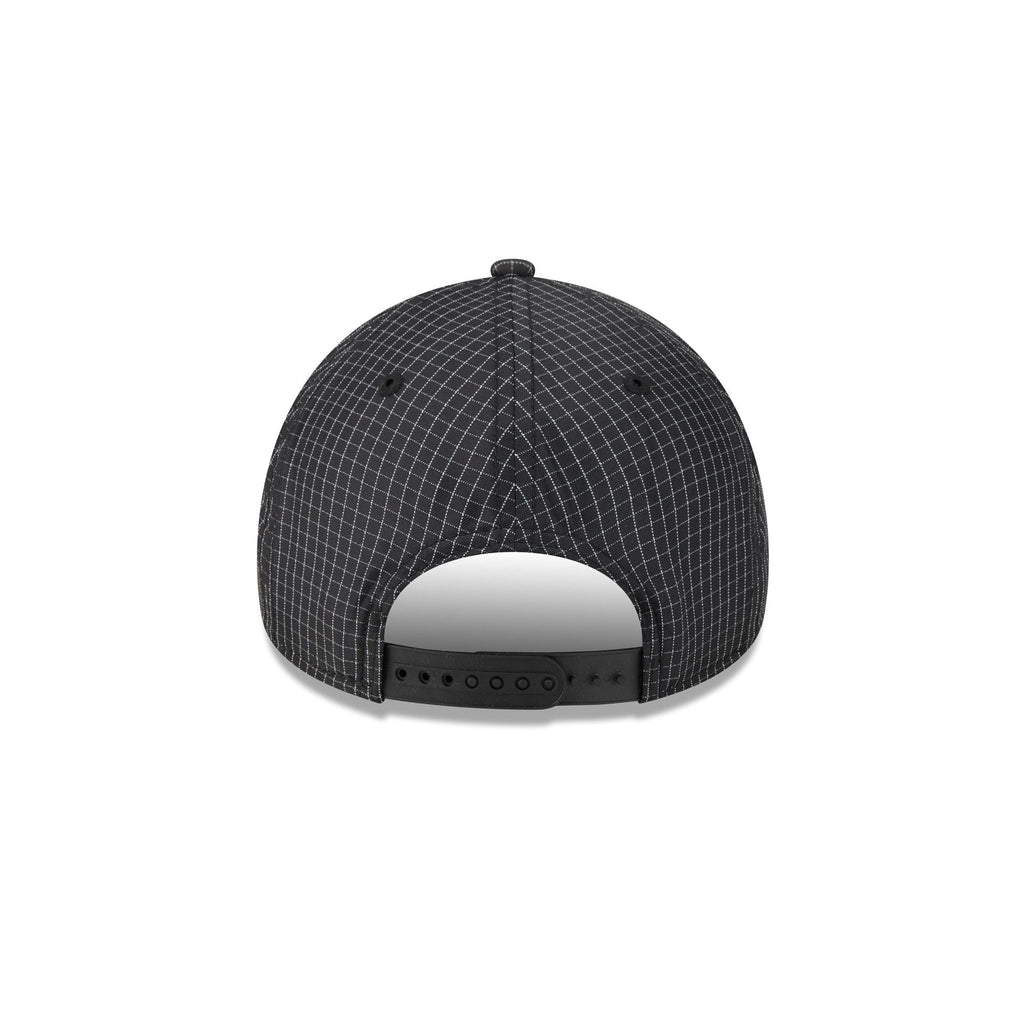 Chicago Cubs Grid 9FORTY APEX Snapback Hat