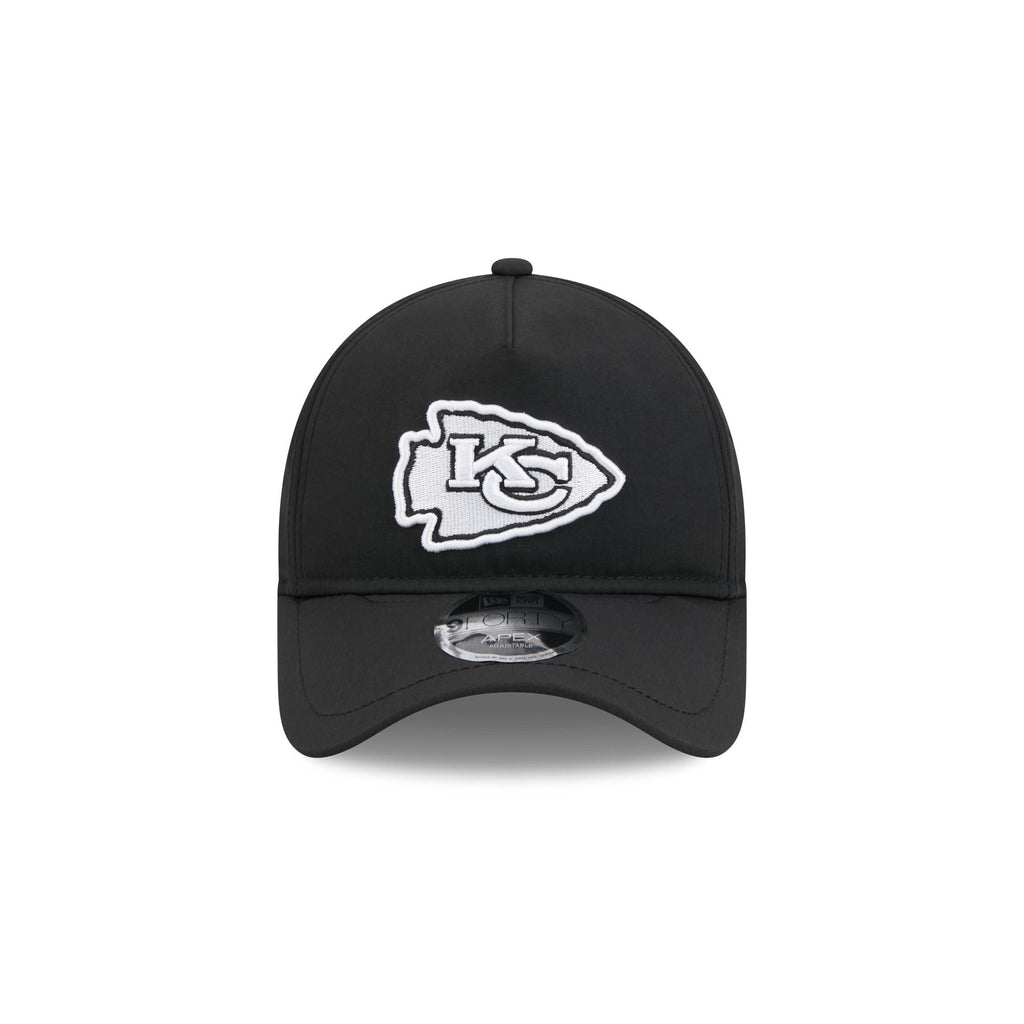 Kansas City Chiefs Black 9FORTY APEX Snapback Hat