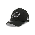 Buffalo Bills Poly Black & White 39THIRTY M-Crown A-Frame Stretch Fit Hat