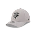 Las Vegas Raiders Poly Gray 39THIRTY M-Crown Stretch Fit Hat